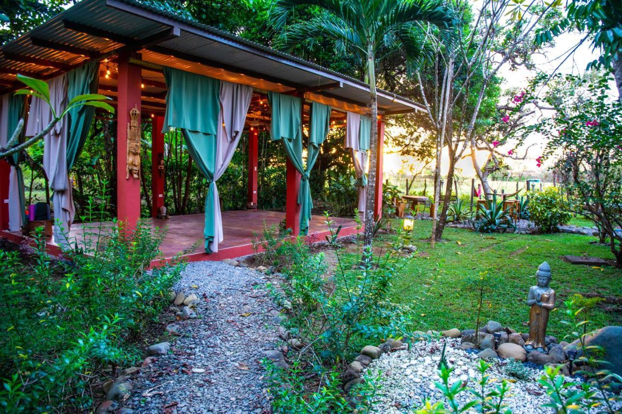 لاس لاخاس Naturalmente Boutique Bungalows Y Cocina Mediterranea المظهر الخارجي الصورة