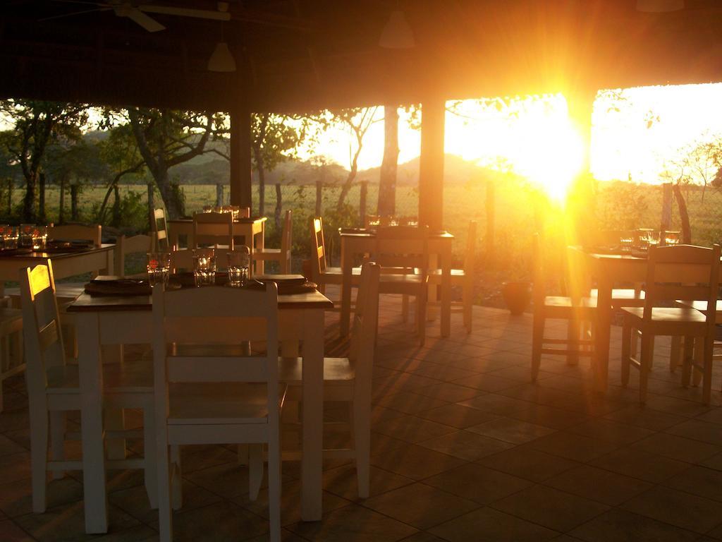 لاس لاخاس Naturalmente Boutique Bungalows Y Cocina Mediterranea المظهر الخارجي الصورة