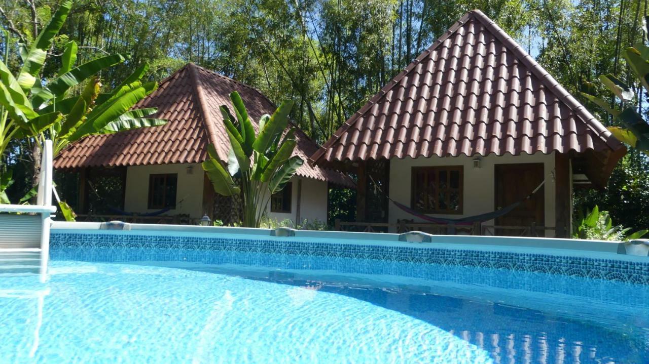 لاس لاخاس Naturalmente Boutique Bungalows Y Cocina Mediterranea المظهر الخارجي الصورة