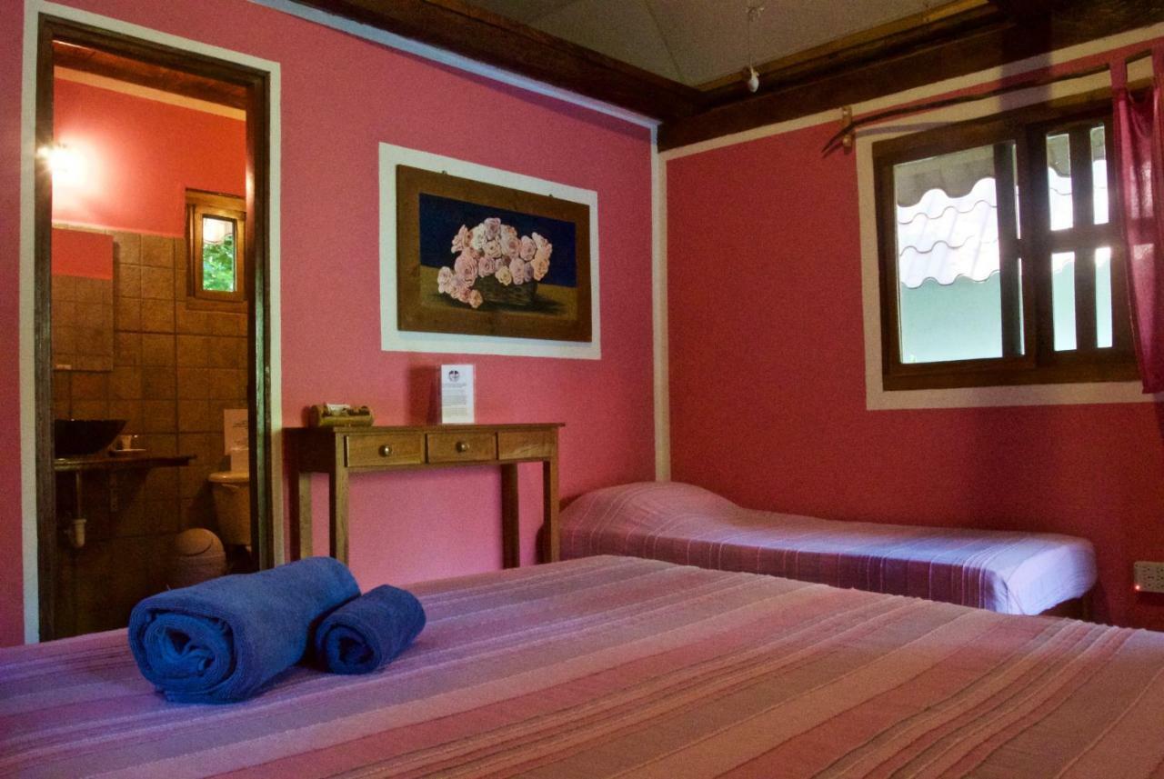 لاس لاخاس Naturalmente Boutique Bungalows Y Cocina Mediterranea المظهر الخارجي الصورة