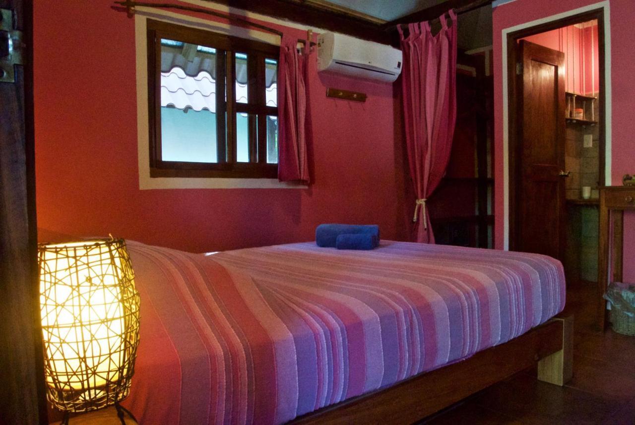 لاس لاخاس Naturalmente Boutique Bungalows Y Cocina Mediterranea المظهر الخارجي الصورة